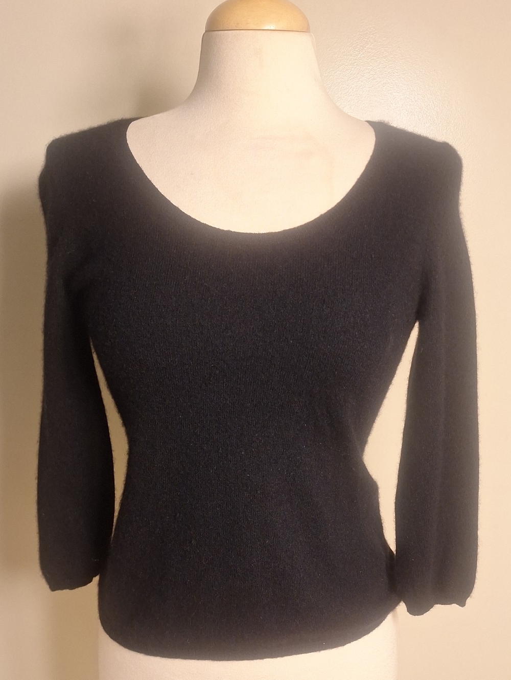 In Cashmere Ballet Nexk 100% Cashmere 3/4 Sleeve Sweater Size Small